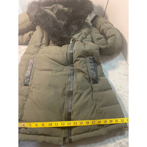 Express Olive Green Down Filled Jacket - Size Medium - Picture 7 of 9